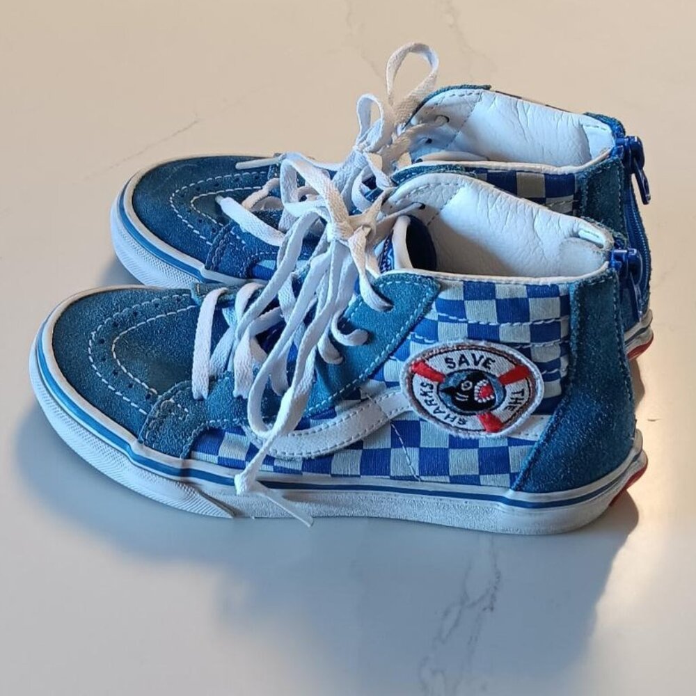 VANS Kids Hightop Sneakers Save The Sharks Size 1.5